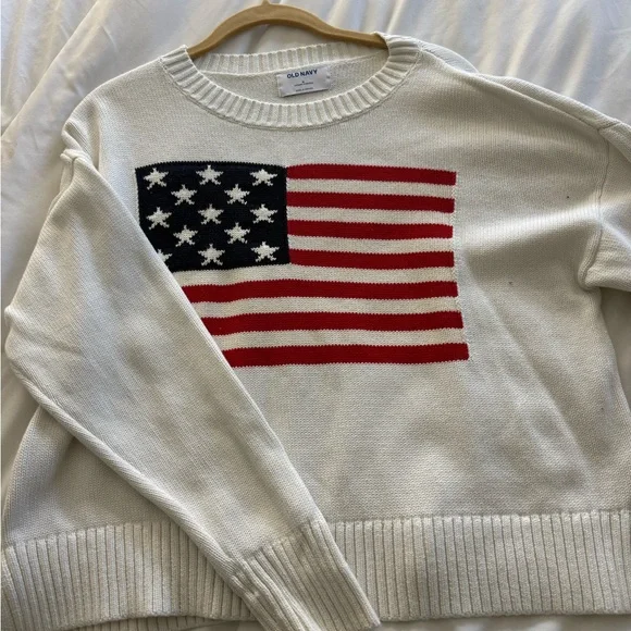 Old Navy Cream Knit Sweater - Picture 1 of 4